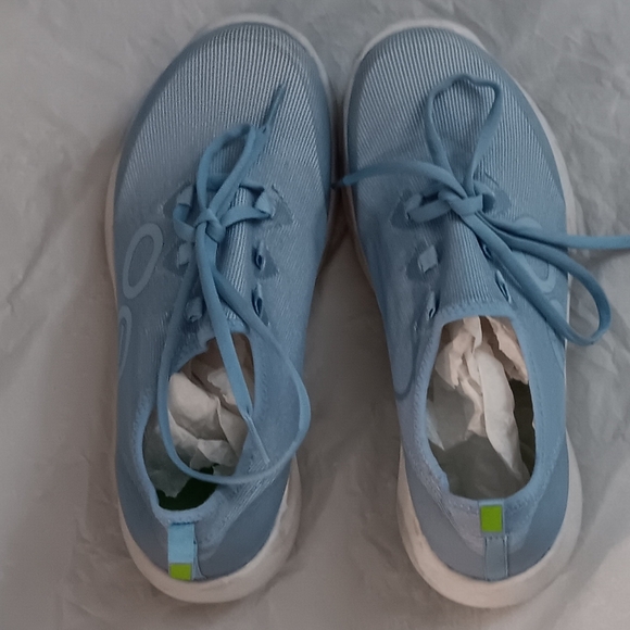 Women's OOFOS Sky Blue Sneakers - Picture 2 of 5